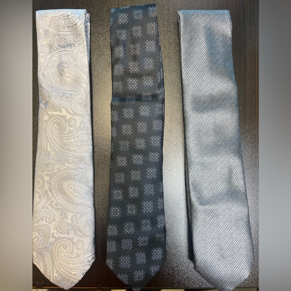 Set of 3 ties